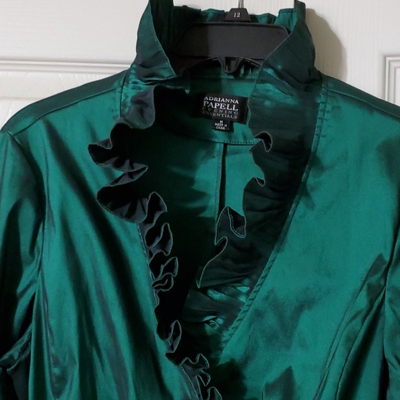 Andrianna Papell Evening Essential holiday Top - Picture 4 of 9